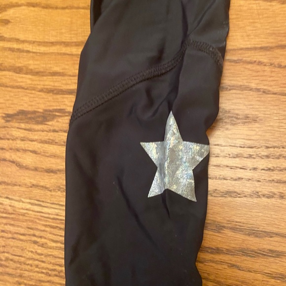 TEREZ LEGGINGS SIZE MEDIUM KIDS - Picture 2 of 3